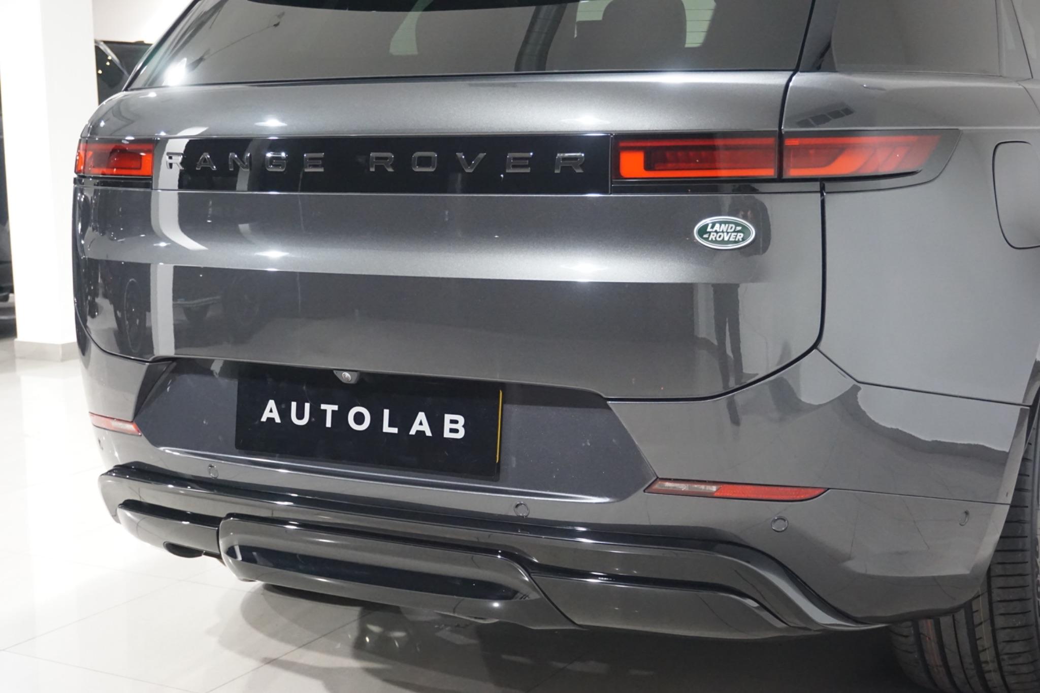 Land Rover Range Rover Sport 3.0 D300 MHEV Dynamic SE Auto 4WD Euro 6 (s/s) 5dr